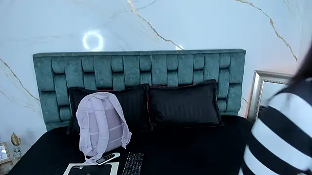 Snapshot of fierygroup chatting on November 2025 12:54:02 AM fierygroup online show from November 2025 12:54:02 AM