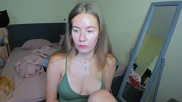 EmilyPaw online show from September 2025 11:11:01 AM