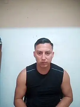 LuisMex1998 online show from October 2025 09:21:02 AM