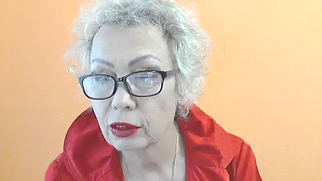 NessyJenixs online show from October 2025 07:09:01 AM