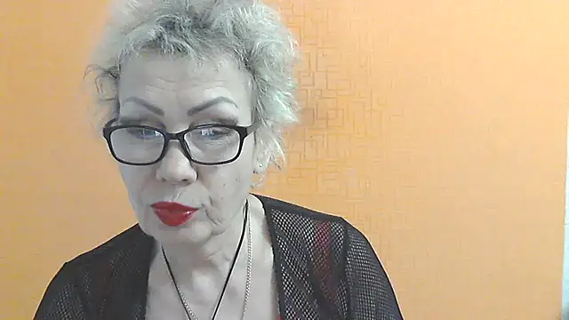 NessyJenixs online show from February 2026 01:51:02 PM