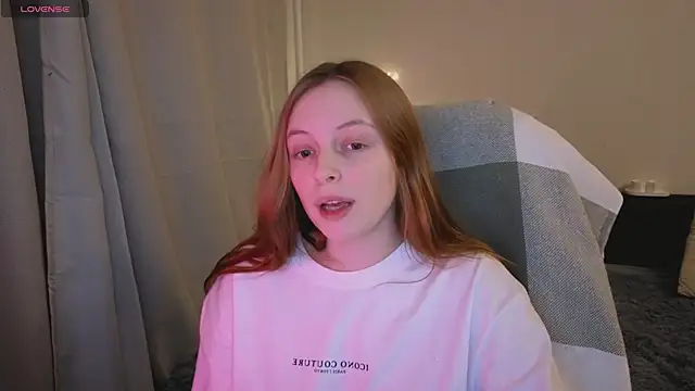 Snapshot of Hanna_melon chatting on February 2025 08:07:02 PM Hanna melon online show from February 2025 08:07:02 PM