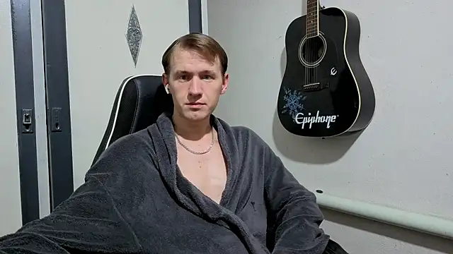 Snapshot of DiMastyzzz chatting on January 2025 04:17:02 PM DiMastyzzz online show from January 2025 04:17:02 PM