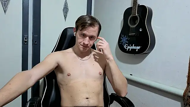 Snapshot of DiMastyzzz chatting on February 2025 04:39:02 PM DiMastyzzz online show from February 2025 04:39:02 PM