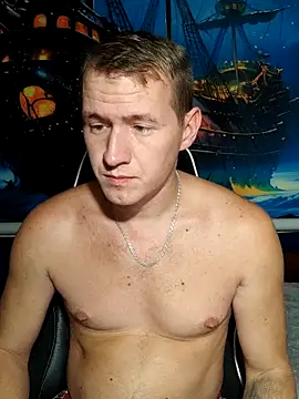 Snapshot of DiMastyzzz chatting on October 2025 07:03:01 PM DiMastyzzz online show from October 2025 07:03:01 PM