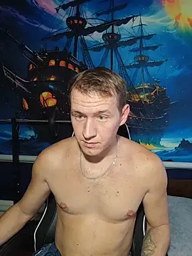 Snapshot of DiMastyzzz chatting on November 2025 11:45:01 AM DiMastyzzz online show from November 2025 11:45:01 AM