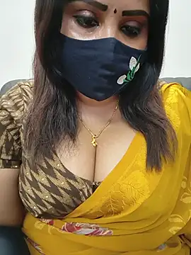Queenflowerr online show from July 2026 06:24:02 PM