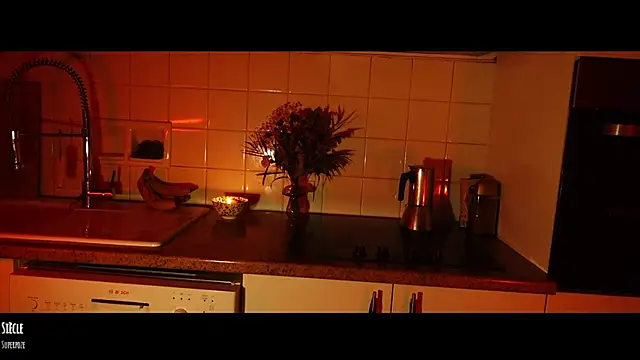 9Calliope online show from November 2025 06:43:02 PM