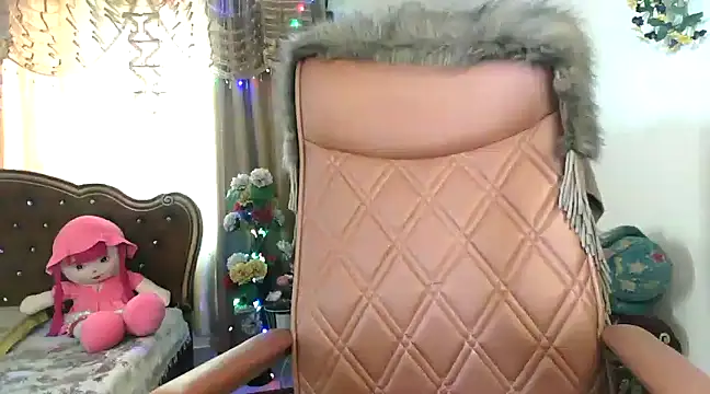 Snapshot of Ohh_Alvirah chatting on February 2025 04:57:02 AM Ohh Alvirah online show from February 2025 04:57:02 AM