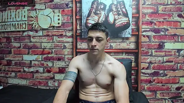 Snapshot of Frank_Millers chatting on January 2025 09:22:01 PM Frank Millers online show from January 2025 09:22:01 PM