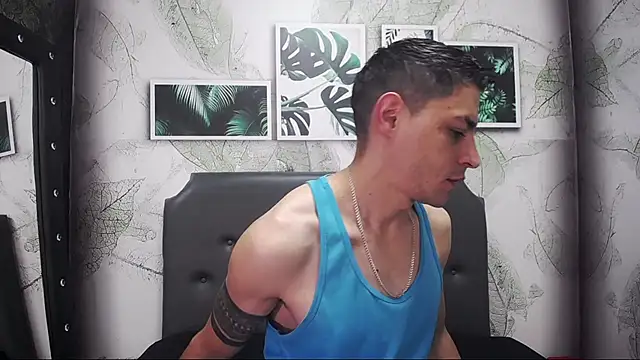 Snapshot of Frank_Millers chatting on January 2025 12:43:01 PM Frank Millers online show from January 2025 12:43:01 PM