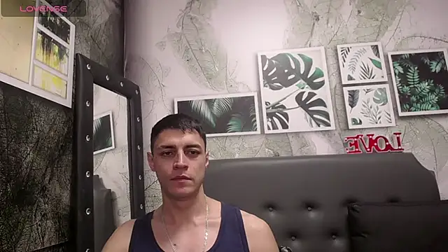 Snapshot of Frank_Millers chatting on February 2025 11:46:01 AM Frank Millers online show from February 2025 11:46:01 AM