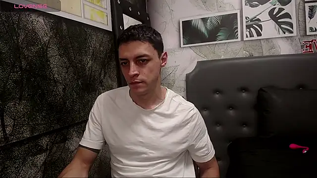 Snapshot of Frank_Millers chatting on March 2025 02:25:01 AM Frank Millers online show from March 2025 02:25:01 AM