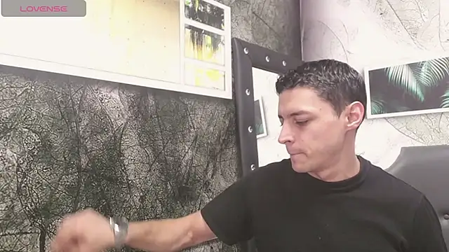 Snapshot of Frank_Millers chatting on March 2025 02:45:02 PM Frank Millers online show from March 2025 02:45:02 PM