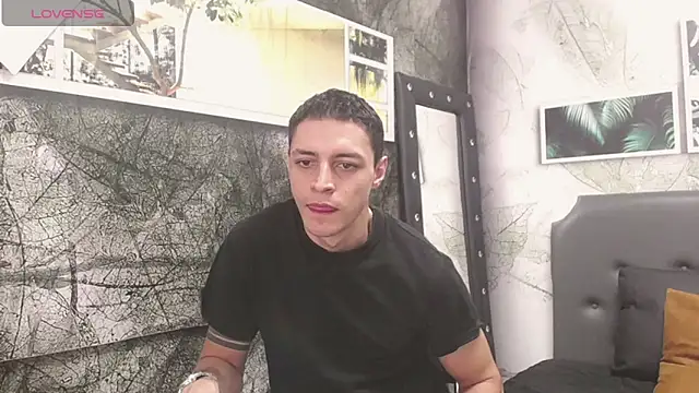 Snapshot of Frank_Millers chatting on March 2025 05:49:01 PM Frank Millers online show from March 2025 05:49:01 PM