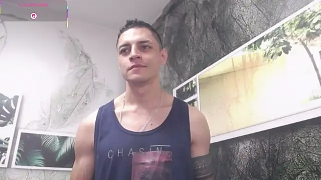 Snapshot of Frank_Millers chatting on March 2025 10:07:02 PM Frank Millers online show from March 2025 10:07:02 PM