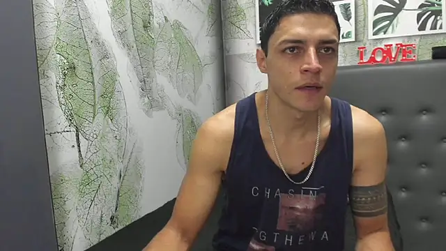 Snapshot of Frank_Millers chatting on September 2025 05:36:02 PM Frank Millers online show from September 2025 05:36:02 PM