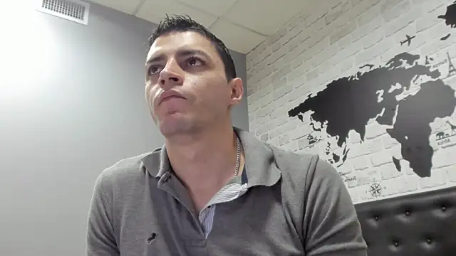 Snapshot of Frank_Millers chatting on December 2025 09:08:02 PM Frank Millers online show from December 2025 09:08:02 PM