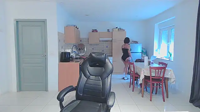 serena  vedette online show from January 2025 09:02:02 AM