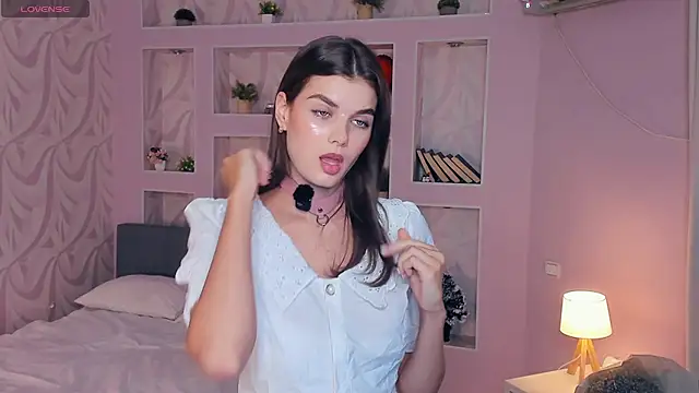 FloraDobb online show from September 2025 07:12:01 AM