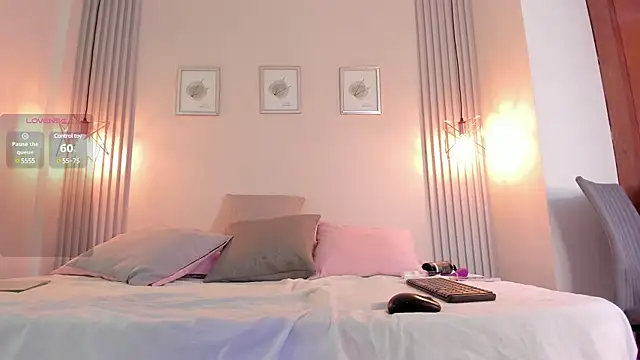 Snapshot of redvelvet__7 chatting on February 2025 07:31:02 PM redvelvet  7 online show from February 2025 07:31:02 PM