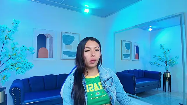 Snapshot of Charlotte_ethan chatting on March 2025 04:01:01 AM Charlotte ethan online show from March 2025 04:01:01 AM