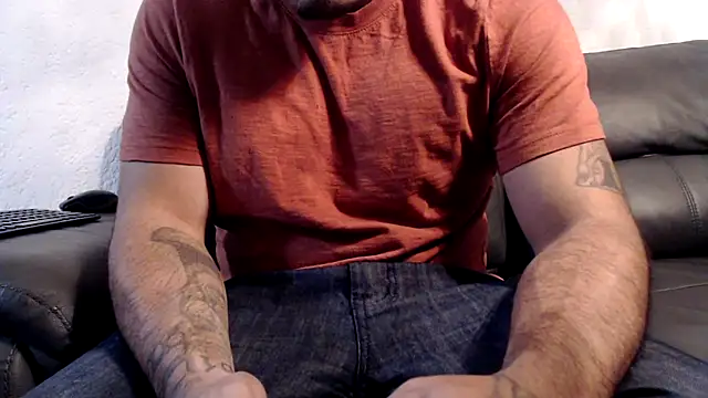 Snapshot of Str8_Soldier chatting on February 2025 12:11:01 PM Str8 Soldier online show from February 2025 12:11:01 PM