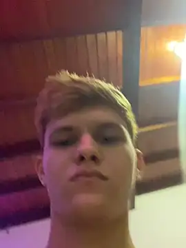 izan 20 online show from February 2025 04:35:02 AM