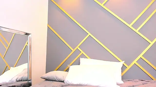 Snapshot of Alaia_Colins chatting on March 2025 07:43:02 AM Alaia Colins online show from March 2025 07:43:02 AM