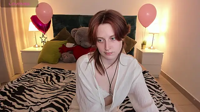 Snapshot of Jiffyyo chatting on March 2025 08:42:02 PM Jiffyyo online show from March 2025 08:42:02 PM