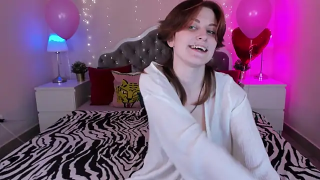 Jiffyyo online show from March 2025 08:37:01 PM