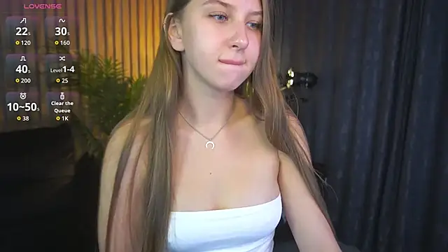 AureliaBliss  online show from October 2025 06:30:02 AM