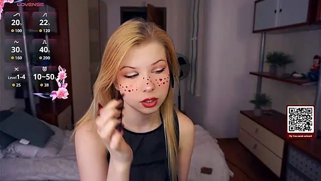 LynetHakes online show from September 2025 04:17:02 AM