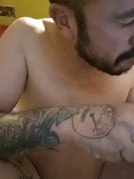 Snapshot of wapo100x100 chatting on February 2025 09:33:01 PM wapo100x100 online show from February 2025 09:33:01 PM