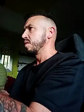 Snapshot of wapo100x100 chatting on October 2025 02:26:01 PM wapo100x100 online show from October 2025 02:26:01 PM