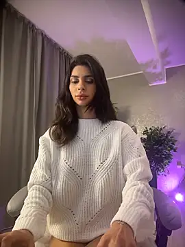 Snapshot of AmeliaMaris chatting on December 2025 07:44:01 PM AmeliaMaris online show from December 2025 07:44:01 PM