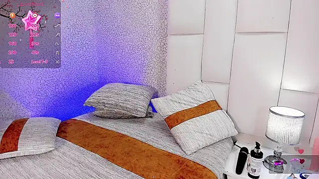 Angeles Busst online show from March 2026 08:53:01 PM