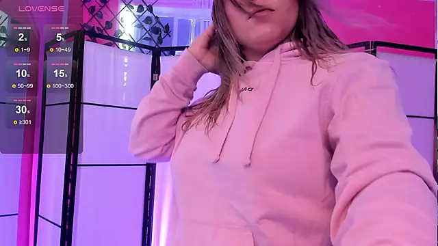 alaia greyy online show from March 2026 12:42:01 PM