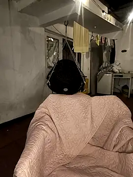 CAYLINCOLLINS online show from March 2026 03:25:01 AM