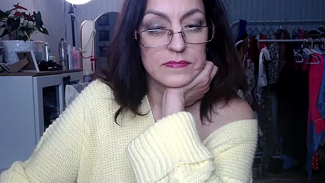 Soffya Soy online show from March 2026 08:22:02 PM