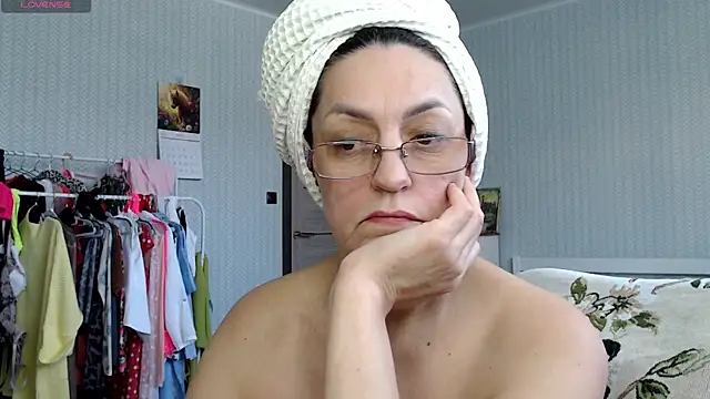 Soffya Soy online show from March 2026 10:18:01 AM