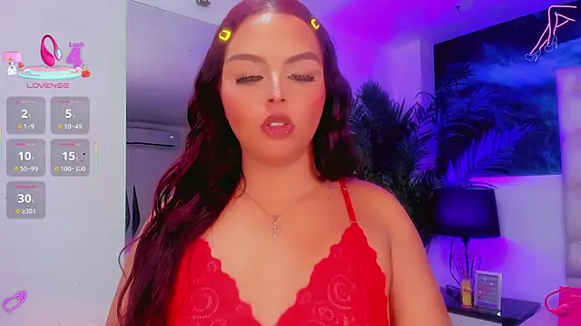 Snapshot of CamiiGarcia chatting on December 2025 04:42:02 AM CamiiGarcia online show from December 2025 04:42:02 AM