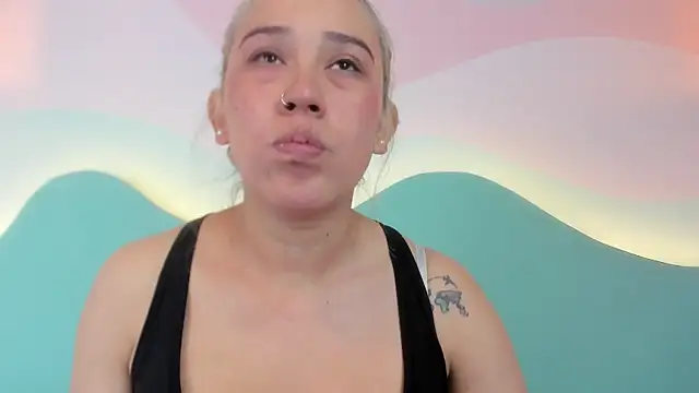 Snapshot of Lannajansen chatting on November 2025 01:45:01 PM Lannajansen online show from November 2025 01:45:01 PM