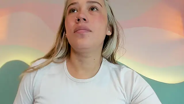 Snapshot of Lannajansen chatting on November 2025 02:26:01 PM Lannajansen online show from November 2025 02:26:01 PM