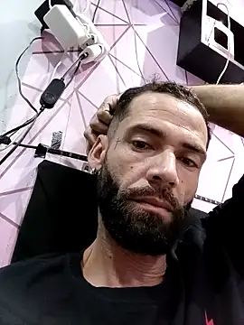 Snapshot of Bradoddock chatting on September 2025 04:40:02 PM Bradoddock online show from September 2025 04:40:02 PM