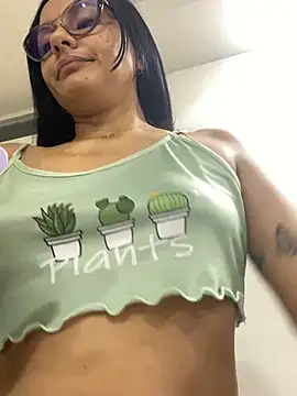 Snapshot of ruby__00 chatting on March 2025 08:42:01 PM ruby 00 online show from March 2025 08:42:01 PM