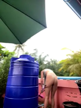 Snapshot of White_Lu chatting on November 2025 03:05:01 AM White Lu online show from November 2025 03:05:01 AM