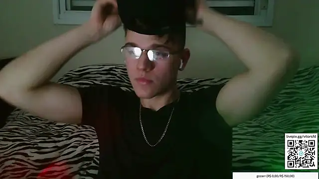 vitorsafado19 online show from November 2025 02:24:02 AM