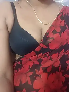 Snapshot of Vedha_Vedhika chatting on October 2025 05:50:02 PM Vedha Vedhika online show from October 2025 05:50:02 PM