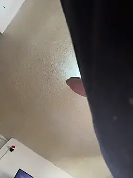 Snapshot of paullliliu chatting on September 2025 10:03:02 PM paullliliu online show from September 2025 10:03:02 PM